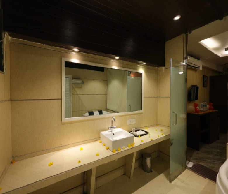 best for honeymoon hotels in mahabaleshwar